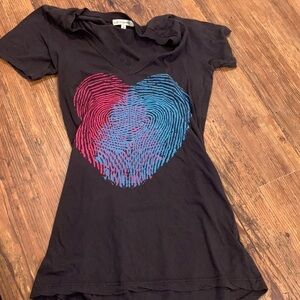 Dark grey graphic T-shirt.